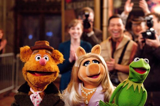 "THE MUPPETS"

LOOK AT US! HERE WE ARE – Right where they belong, FOZZIE BEAR, MISS PIGGY and KERMIT THE FROG come together to show the world that the Muppets still know how to sing and dance and making people happy! And that’s a dream that gets better the more people you share it with!

Ph: Scott Garfield

©Disney Enterprises, Inc. All Rights Reserved.